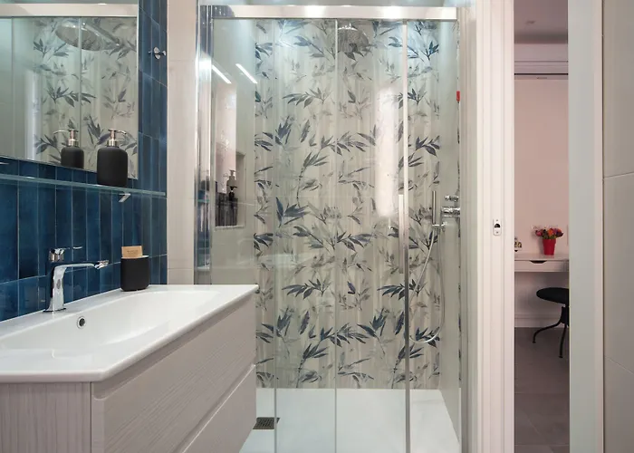 Veniero37 Гостевой дом 4*